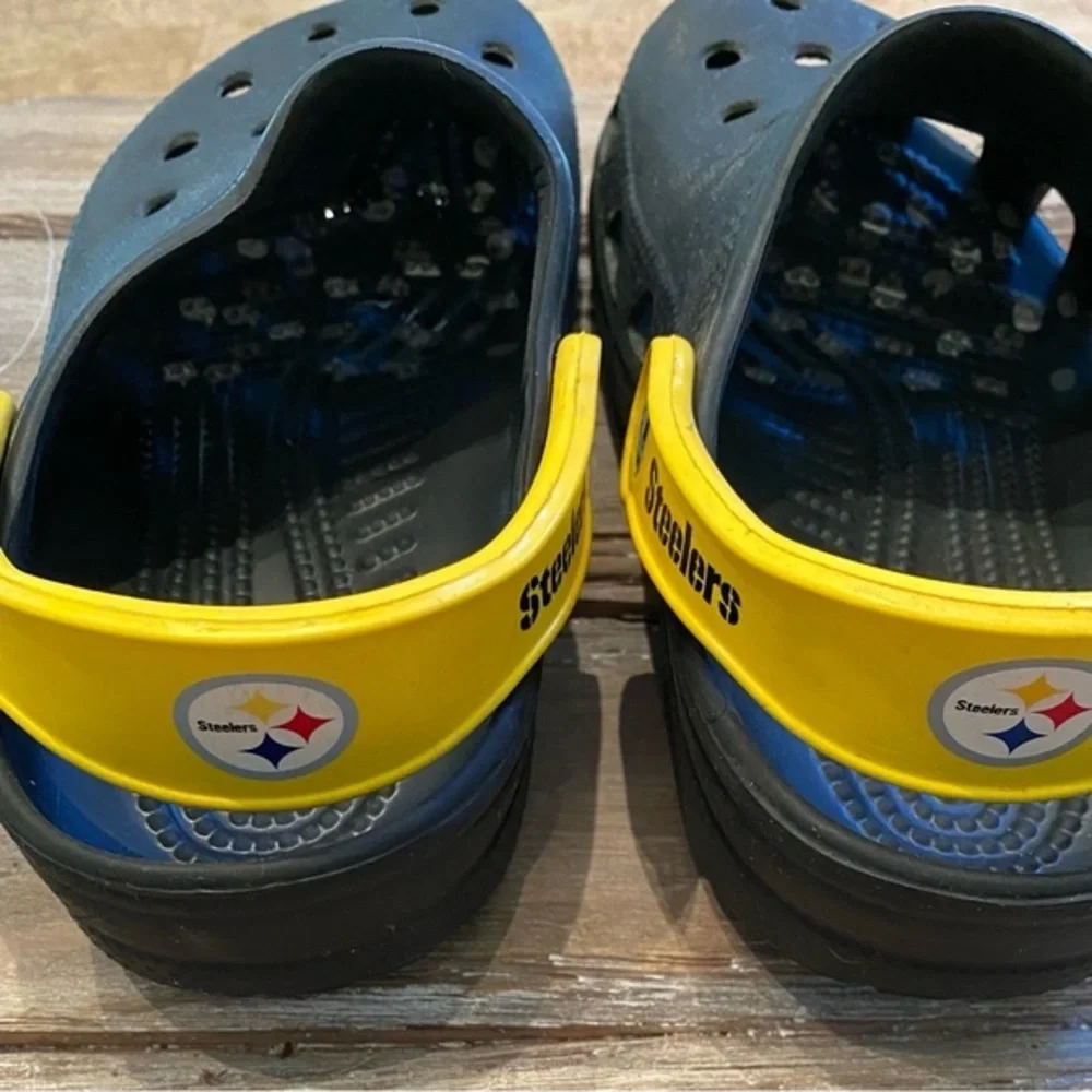 CROCS Black/Yellow Steeler’s Men’s 1 Women’s 3 Sling Back‎ Shoe